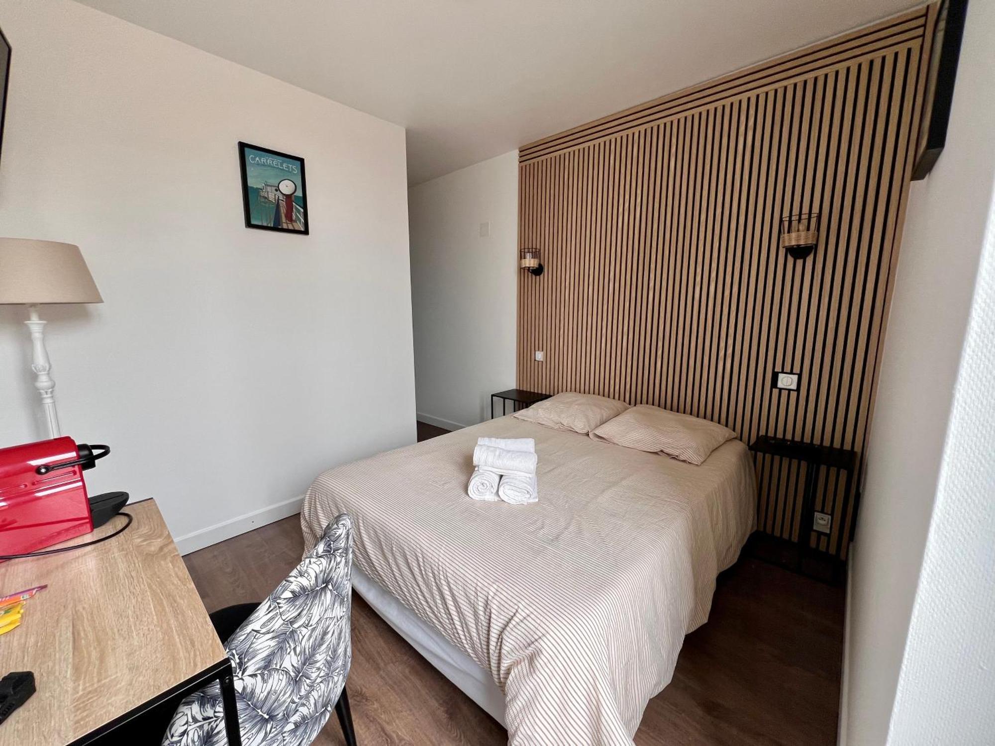 Logis Paul Massy Bed and Breakfast Meschers-sur-Gironde Exteriör bild